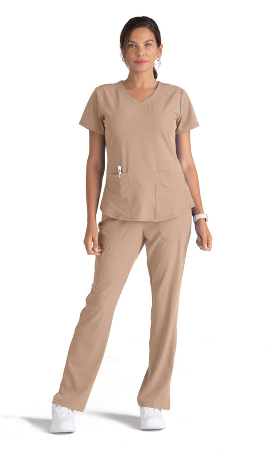 Breeze 3-Pocket Curved V-Neck Scrub Top